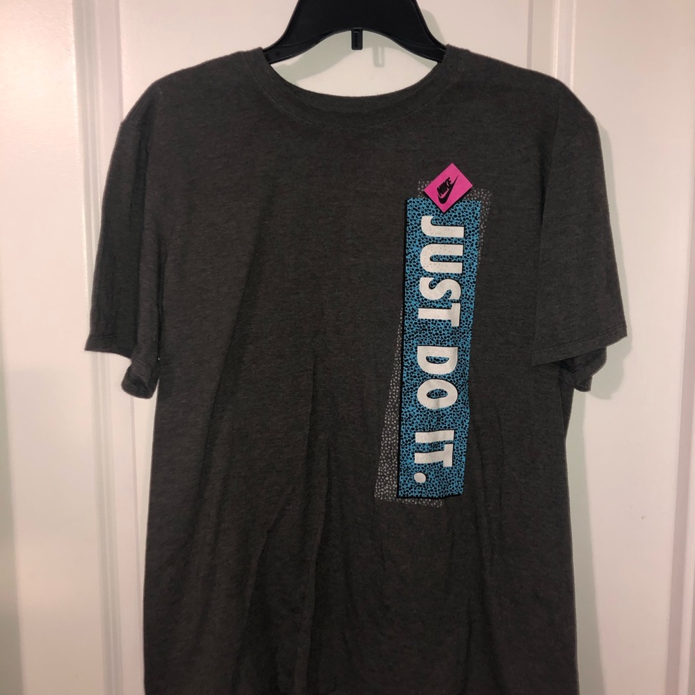 The Nike Tee, Just Do It, Athletic Cut, Sz L